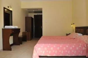 Gogos Hotel