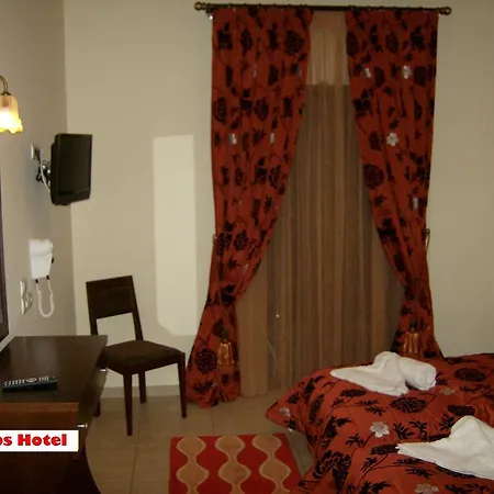 Hotel Gogos 3*